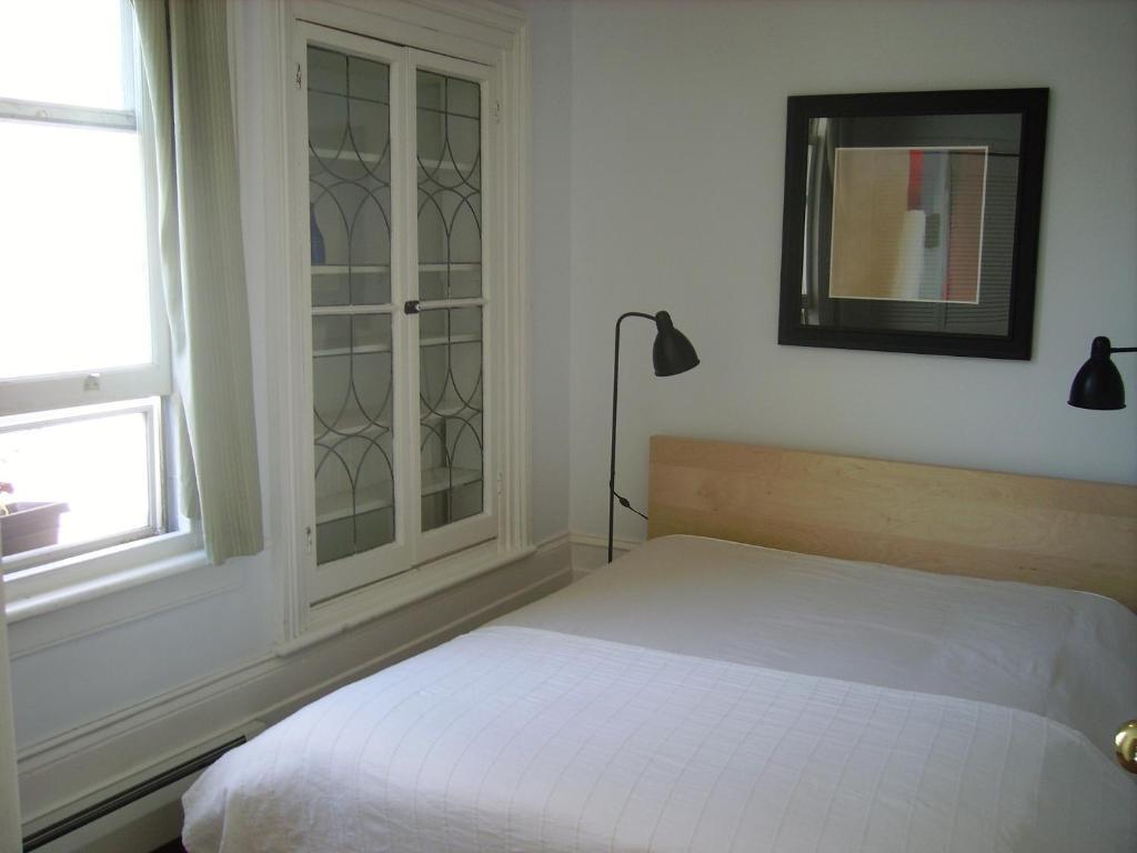 Absolute 1000 Islands Monthly Suites Gananoque Pokój zdjęcie